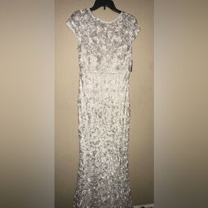 Marina lace mermaid dress